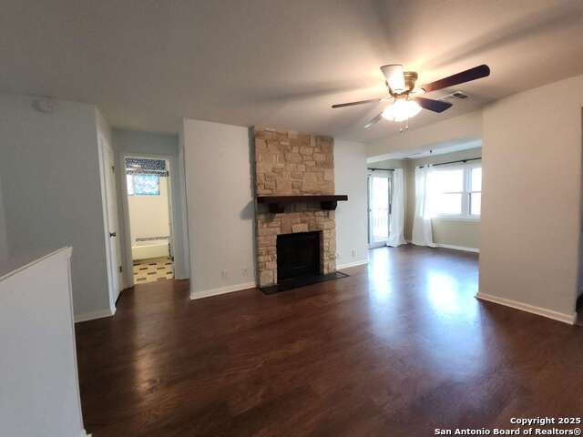 Image 4 of 12 For 14122 Churchill Estates  1104