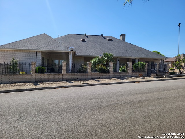 Details for 6024 Shady Crk, Windcrest, TX 78239