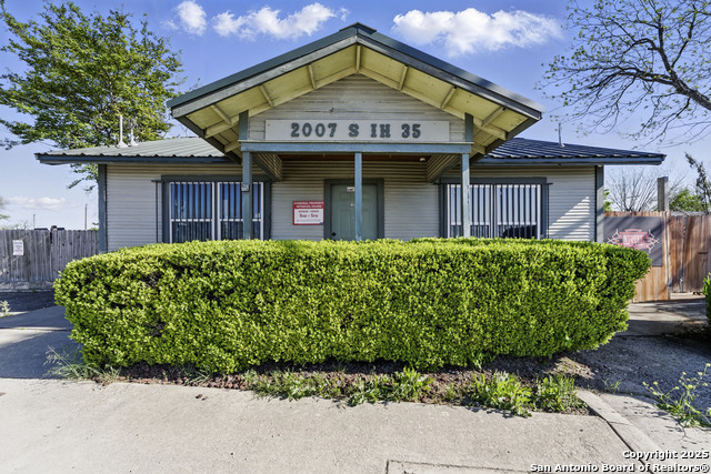 Listing photo id 29 for 556 Gode  