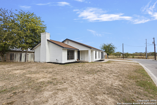 Image 20 of 27 For 357 Paisano Street