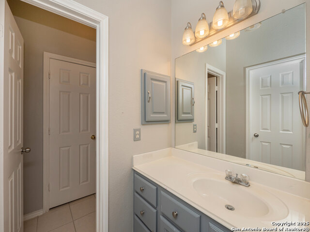 Image 32 of 45 For 177 Las Brisas Blvd