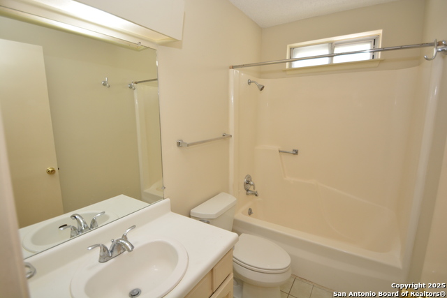 Image 11 of 16 For 8702 Timberwilde