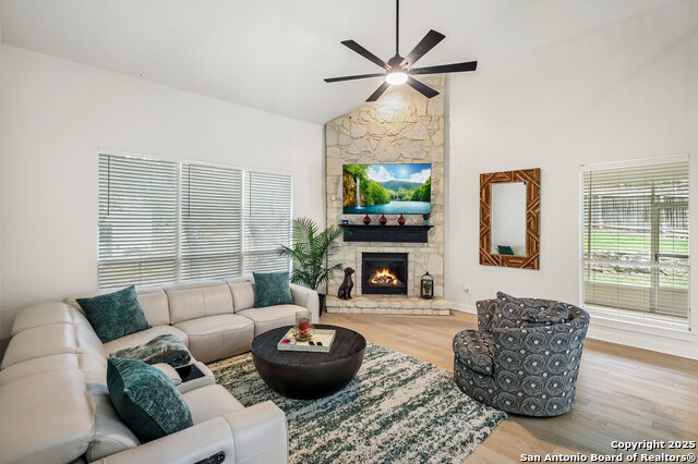 Image 9 of 48 For 3110 Bonita Springs