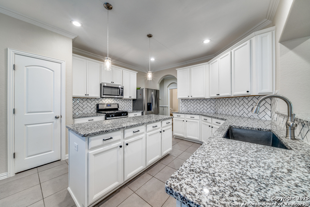 Image 10 of 25 For 2820 Lake Highlands