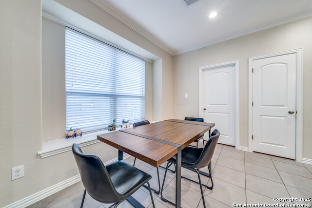 Image 12 of 25 For 2820 Lake Highlands