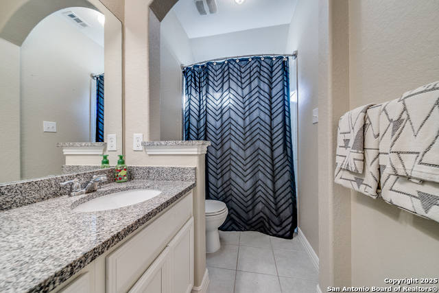 Image 22 of 25 For 2820 Lake Highlands
