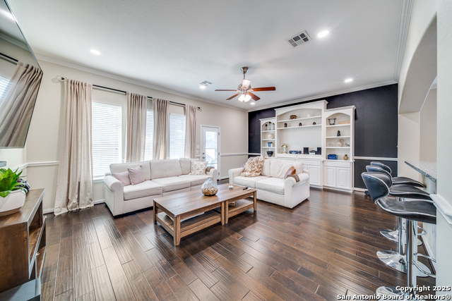 Image 6 of 25 For 2820 Lake Highlands