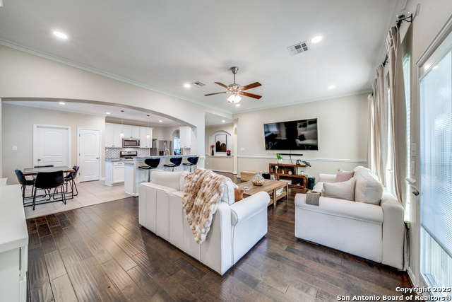 Image 7 of 25 For 2820 Lake Highlands