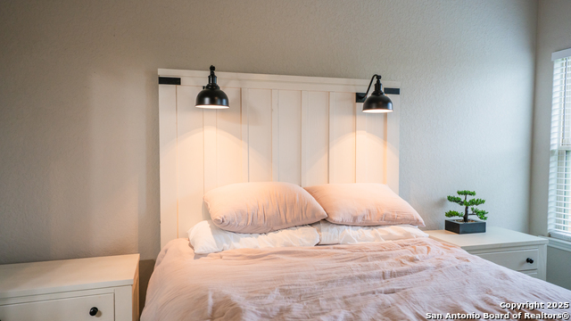 Listing photo id 13 for 3311 Rosita