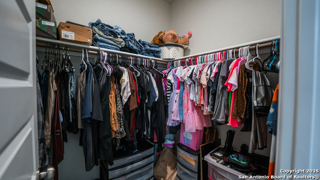 Listing photo id 18 for 3311 Rosita