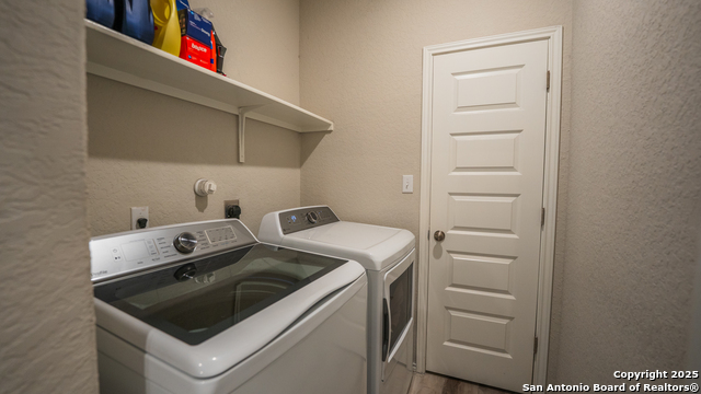 Listing photo id 25 for 3311 Rosita