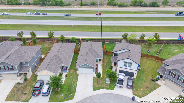 Listing photo id 30 for 3311 Rosita