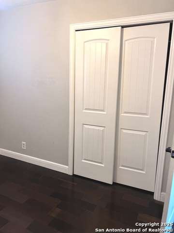 Image 15 of 41 For 6707 Spring Garden