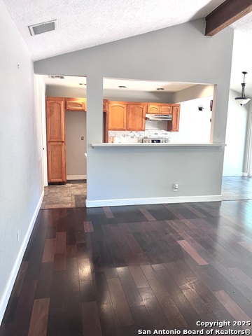 Image 6 of 41 For 6707 Spring Garden