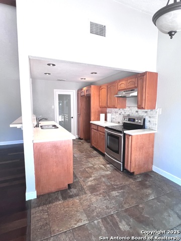 Image 8 of 41 For 6707 Spring Garden