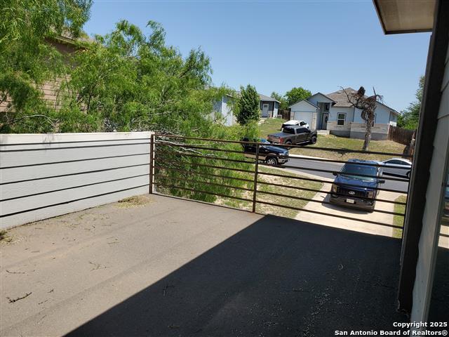 Image 3 of 16 For 6743 Tehama Gate