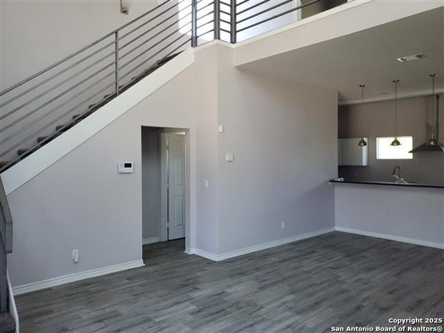 Image 6 of 16 For 6743 Tehama Gate