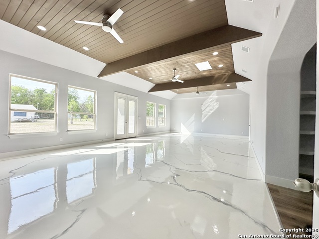 Image 9 of 31 For 1535 Hillcrest Drive