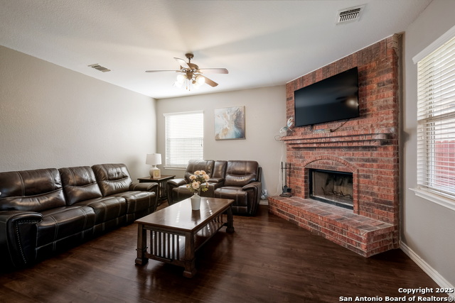 Image 8 of 25 For 9903 Rostock Ln