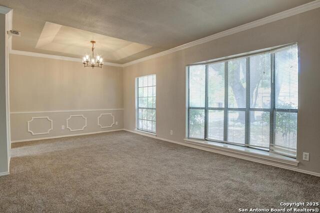 Listing photo id 12 for 7830 Lark Ridge