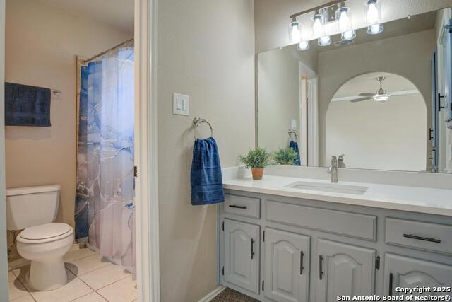 Listing photo id 15 for 7830 Lark Ridge
