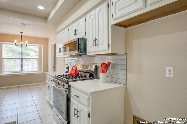Listing photo id 3 for 7830 Lark Ridge