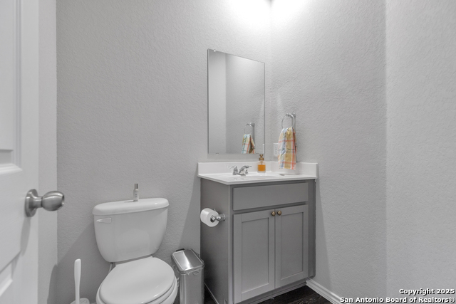 Image 16 of 25 For 610 Pleasanton