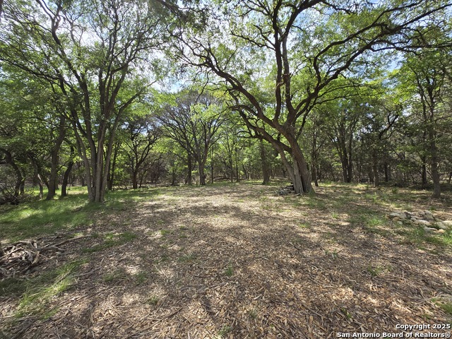 Image 13 of 35 For 555 Iroquois Trl