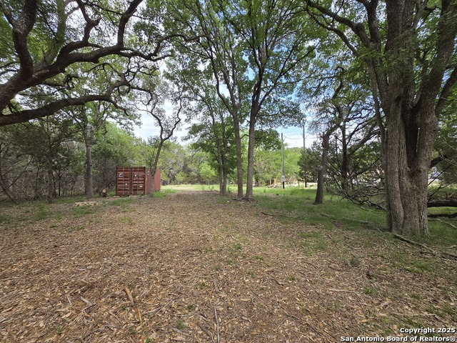 Image 16 of 35 For 555 Iroquois Trl