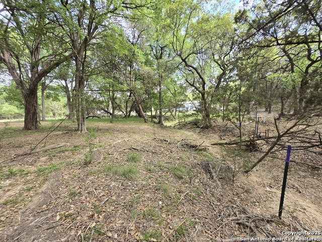 Image 18 of 35 For 555 Iroquois Trl