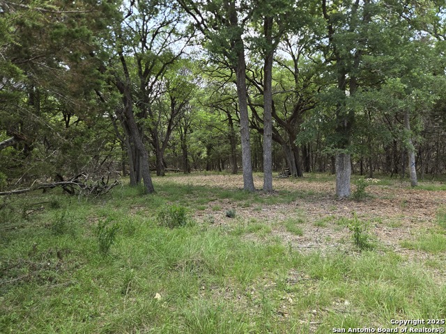 Image 24 of 35 For 555 Iroquois Trl