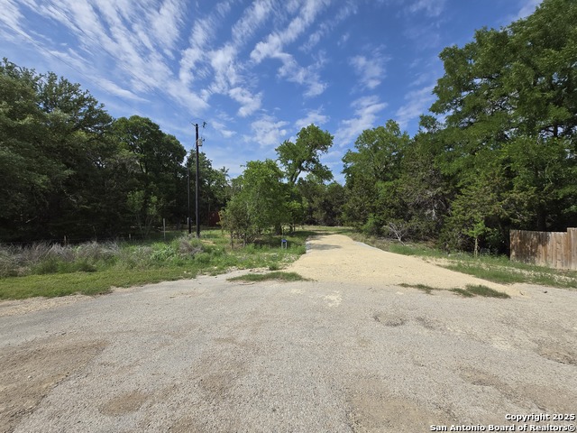 Image 6 of 35 For 555 Iroquois Trl