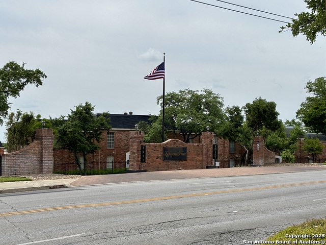 Details for 7500 Callaghan  Apt 3, San Antonio, TX 78229