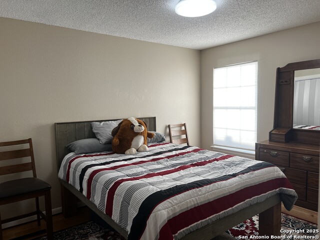 Image 18 of 25 For 28 Oak Villa  # D-2