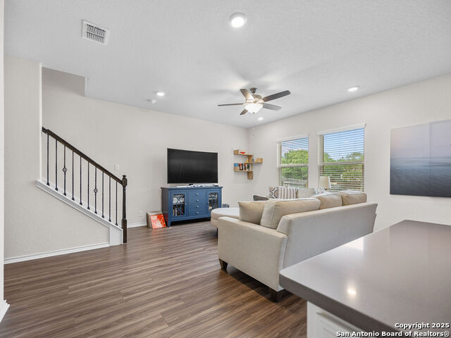 Image 10 of 31 For 6806 Prue Rd #63