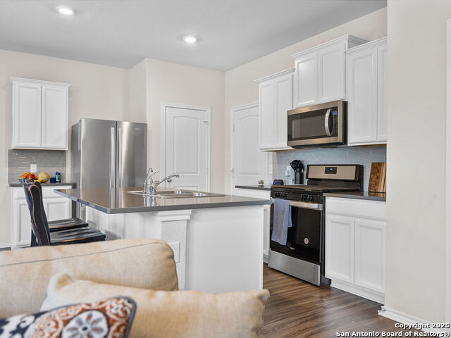 Image 12 of 31 For 6806 Prue Rd #63