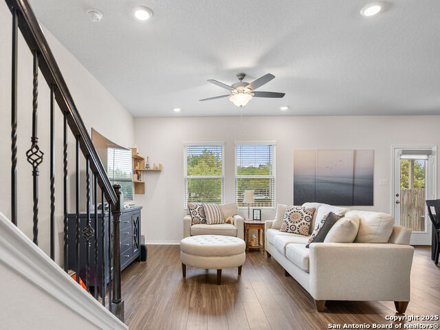 Image 4 of 31 For 6806 Prue Rd #63