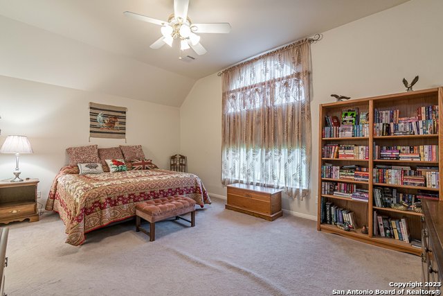 Image 25 of 50 For 518 Walnut Heights