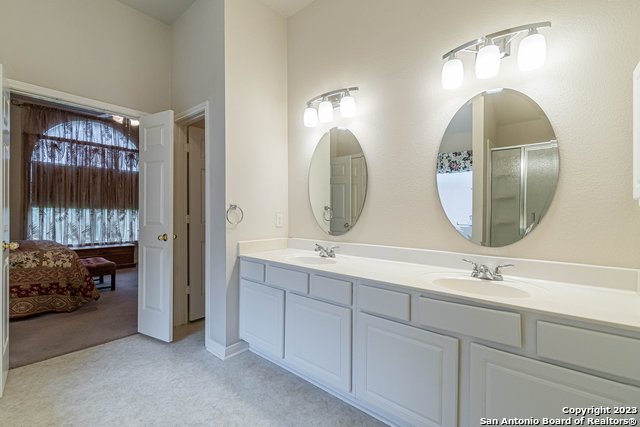 Image 31 of 50 For 518 Walnut Heights