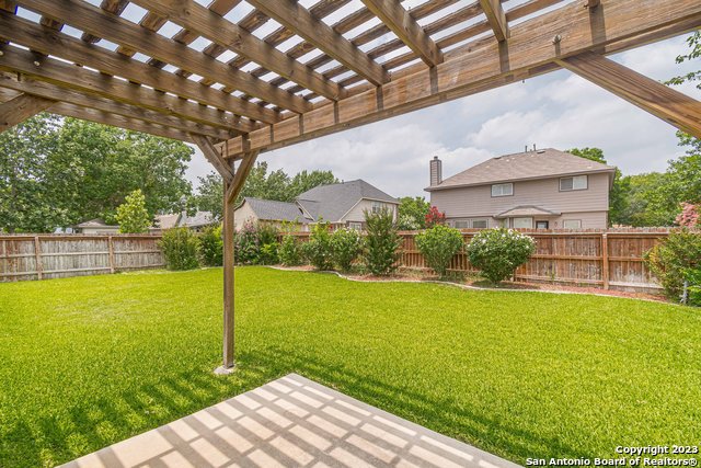 Image 41 of 50 For 518 Walnut Heights