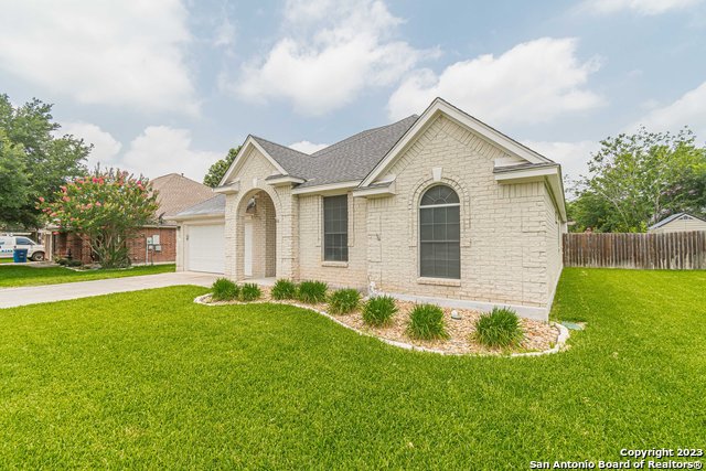 Image 6 of 50 For 518 Walnut Heights