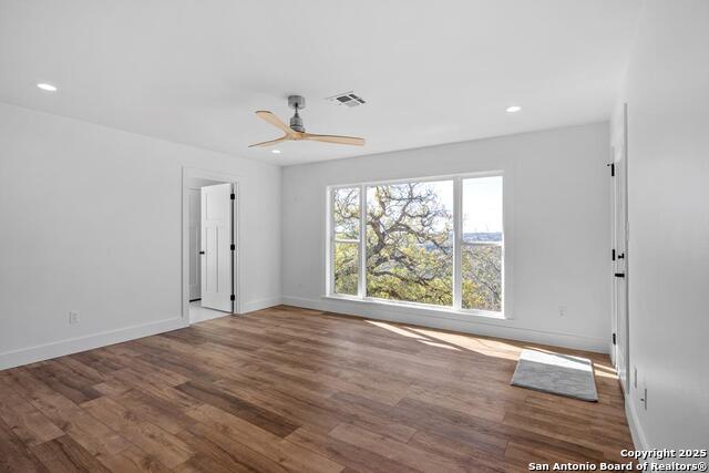 Listing photo id 16 for 393 Cave Springs Dr.