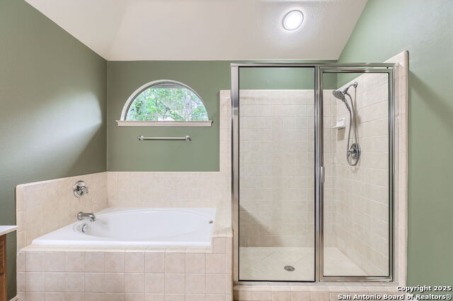 Image 17 of 27 For 9232 Larsons Ln