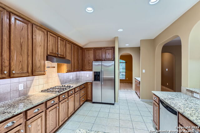 Image 7 of 27 For 9232 Larsons Ln