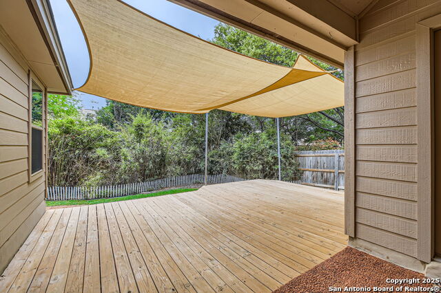 Image 9 of 27 For 9232 Larsons Ln