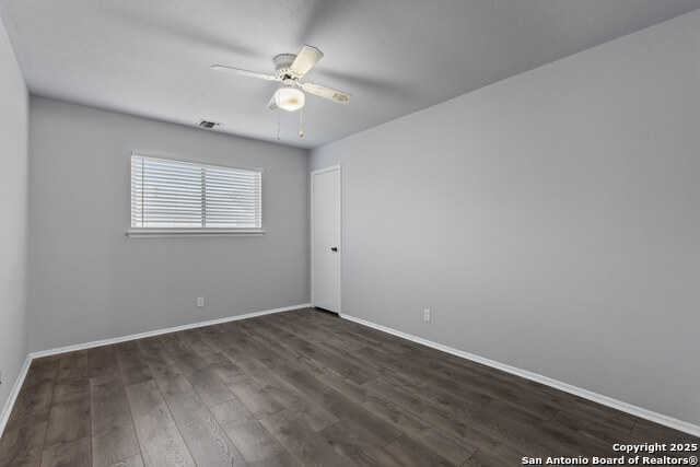 Image 29 of 37 For 8530 Tanbark
