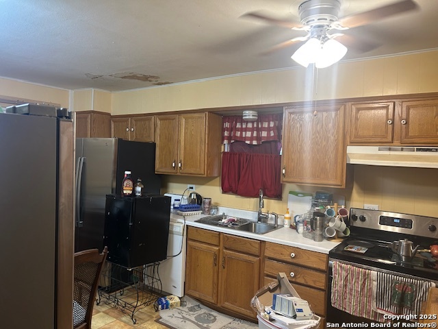 Listing photo id 5 for 404 Polk W 