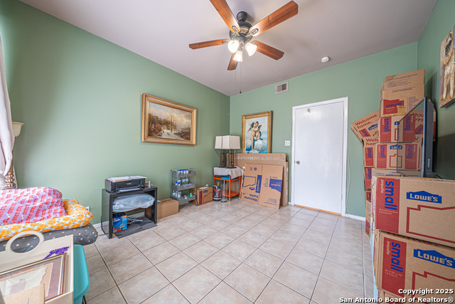 Image 8 of 32 For 3678 Hidden Dr  2402