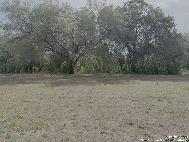 Details for 13 Hollamon  , Seguin, TX 78155