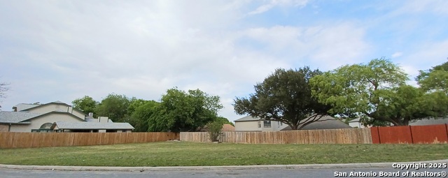 Listing photo id 4 for 9610 Quiet Lake